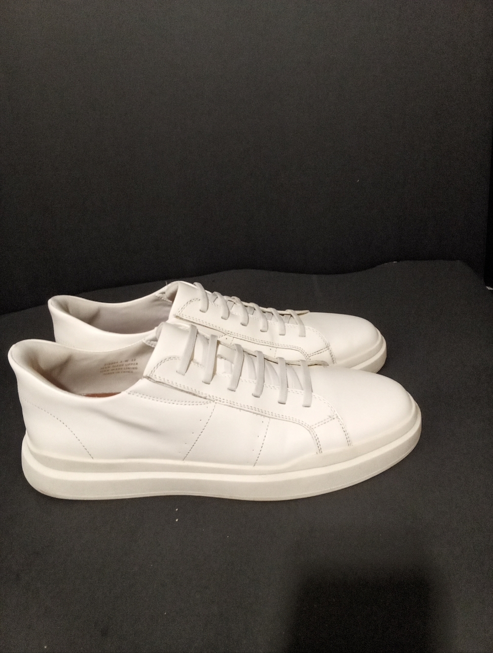 Marc Joseph New York Men's Allen Street Hands Free Technology Lightweight Leathe